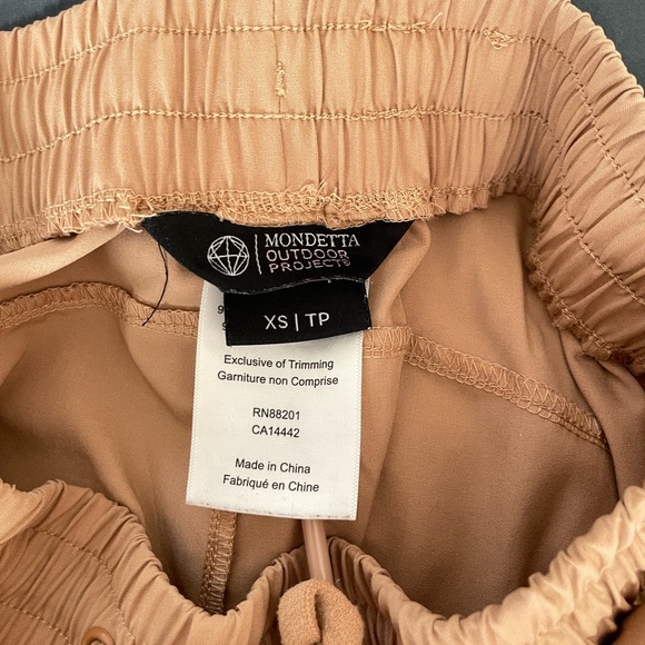 Mandela outdoor project peach drifit shorts - Picture 2 of 3